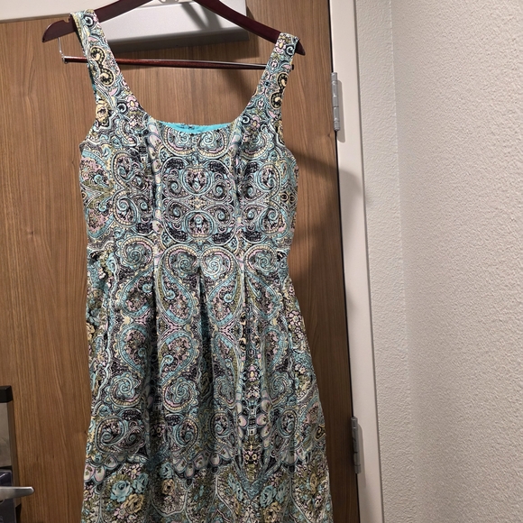 Nine West Dresses & Skirts - Elegant Paisley Print Dress